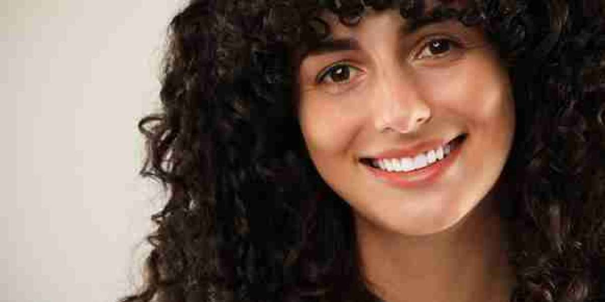 Top Whitening Methods to Achieve a Brighter, Whiter Smile
