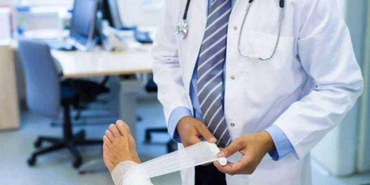 A Fresh Start: Why Entry-Level Healthcare Jobs Are Worth Considering Now