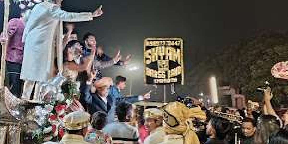 DJ on Wheels in Dehradun – Bringing Music and Celebration to Your Streets