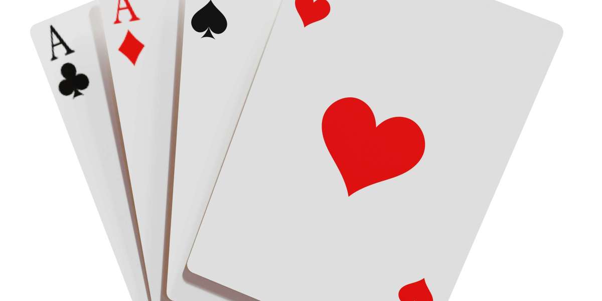Live Dealer Casinos: Bridging the Gap Between Online and Brick-and-Mortar Gambling Experiences