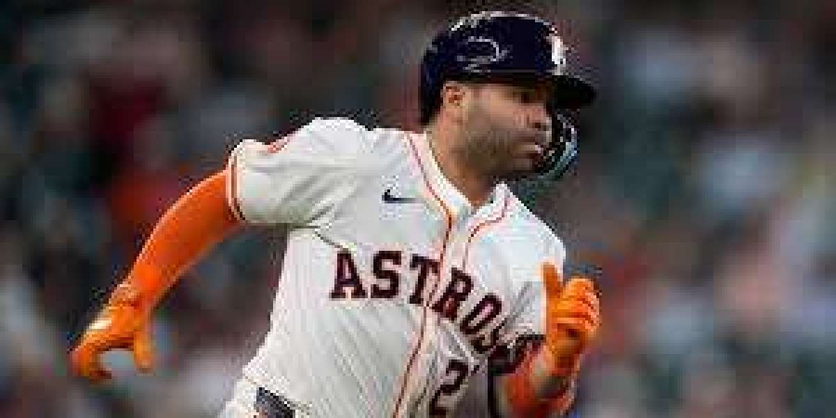 Astros Slither Out of St Louis. Tumble 4-1 toward the Cardinals